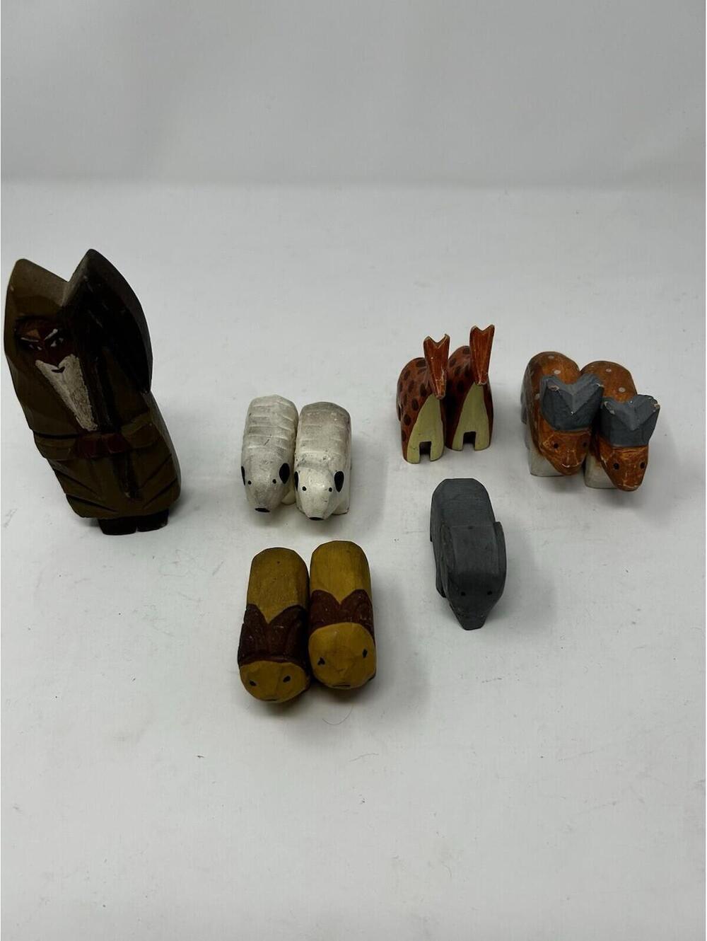 VINTAGE NOAH'S ARK HAND-CARVED FOLK ART Primitive Incomplete Replacement 9 Figur